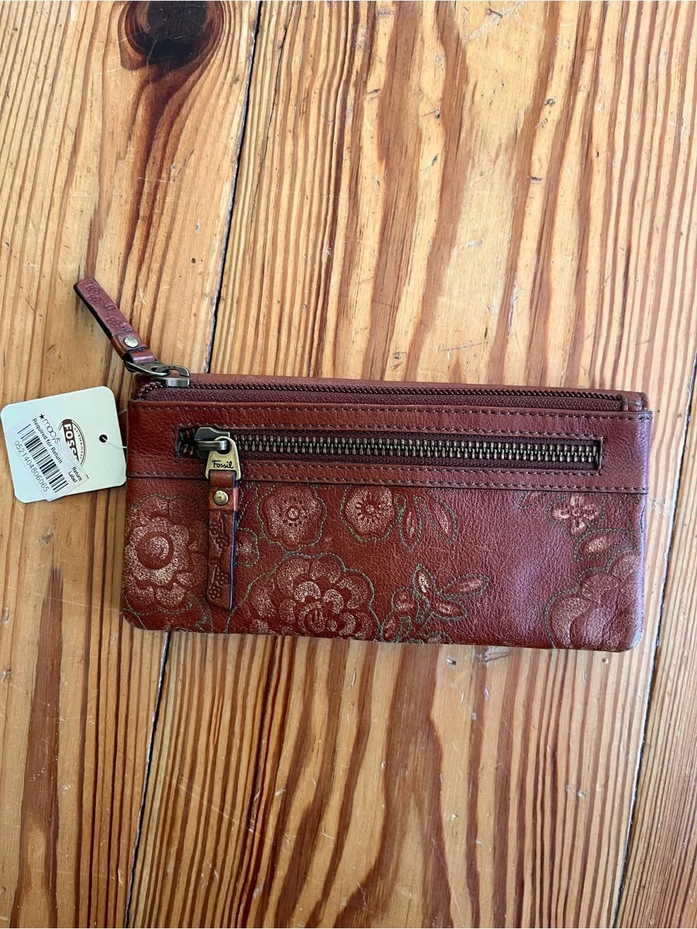 Fossil Brown Leather Tag Wallet Accent
